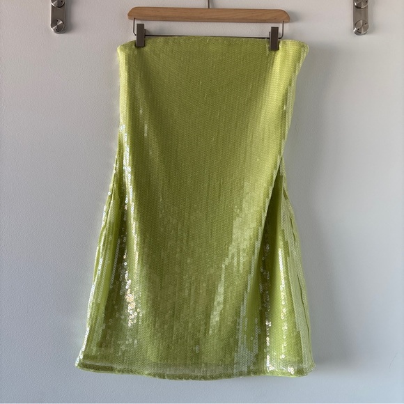 Abercrombie & Fitch Dresses & Skirts - Abercrombie & Fitch Green Sequin Strapless Mini Dress Tall Length